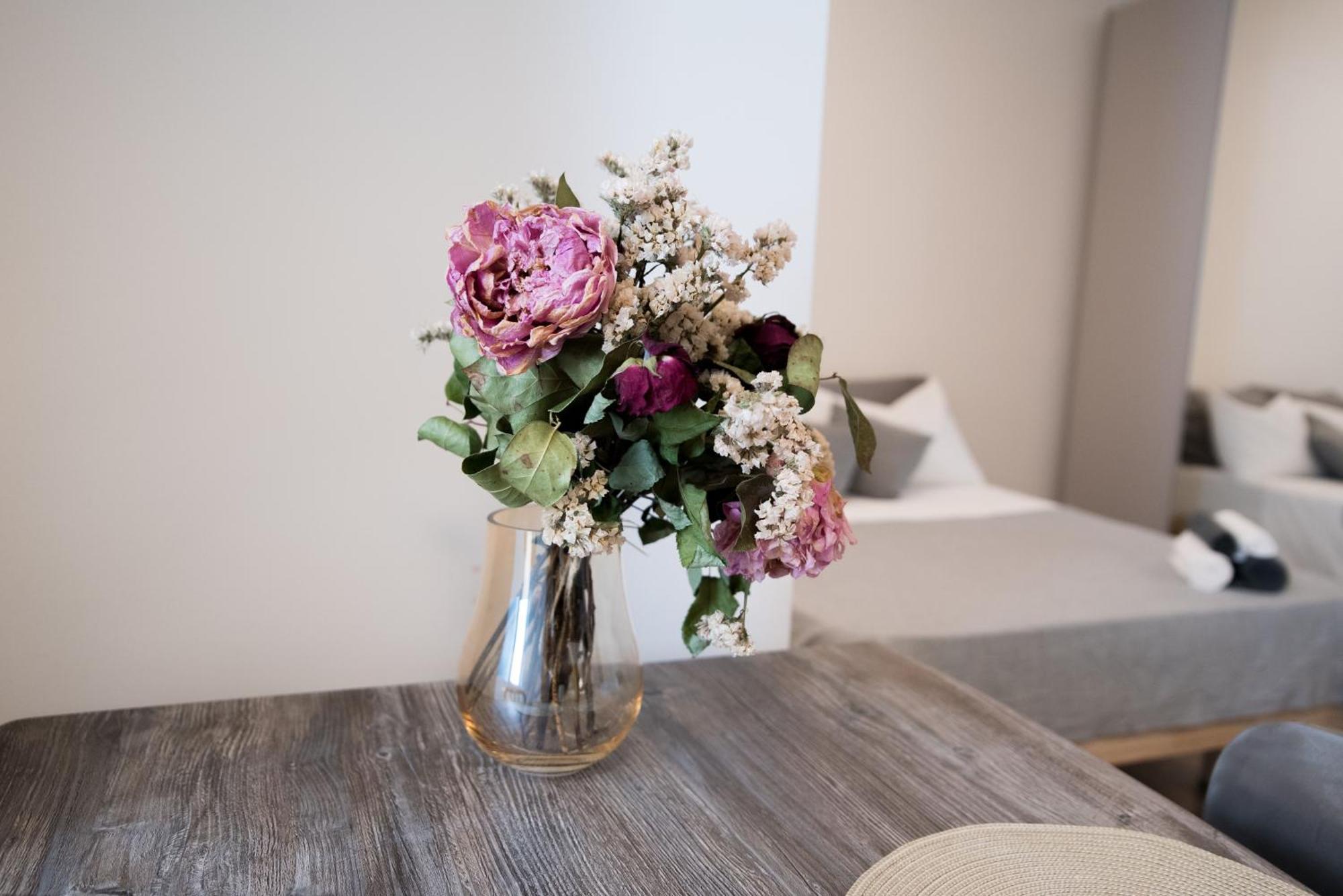 Artstay - Central Apartment Duomo, Spiga, Near Metro M1 — Photos 1